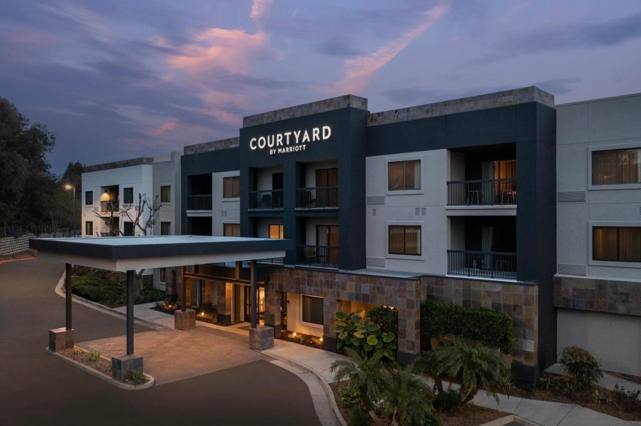 Hotel Courtyard By Marriott San Diego Carlsbad Exterior foto