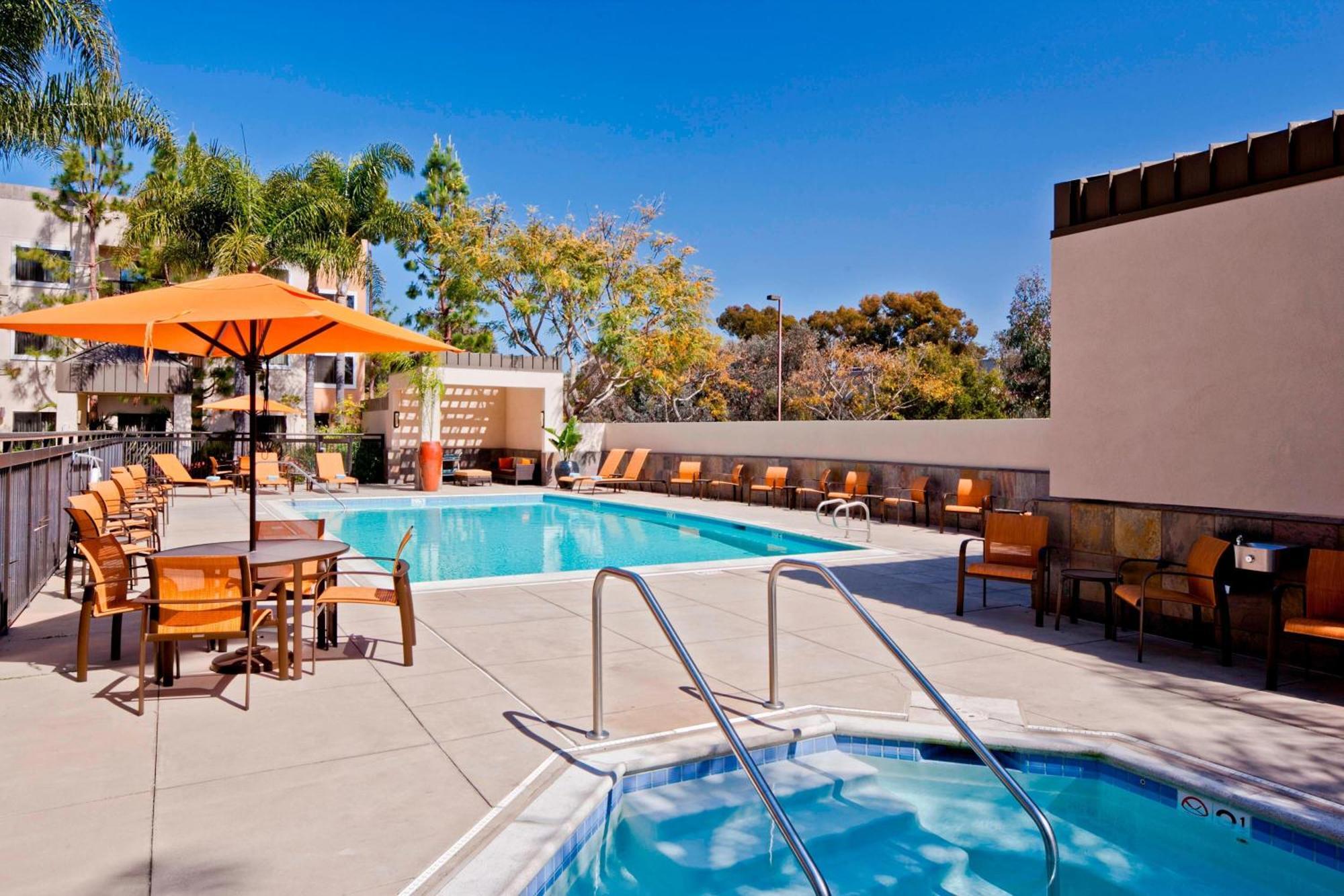 Hotel Courtyard By Marriott San Diego Carlsbad Exterior foto